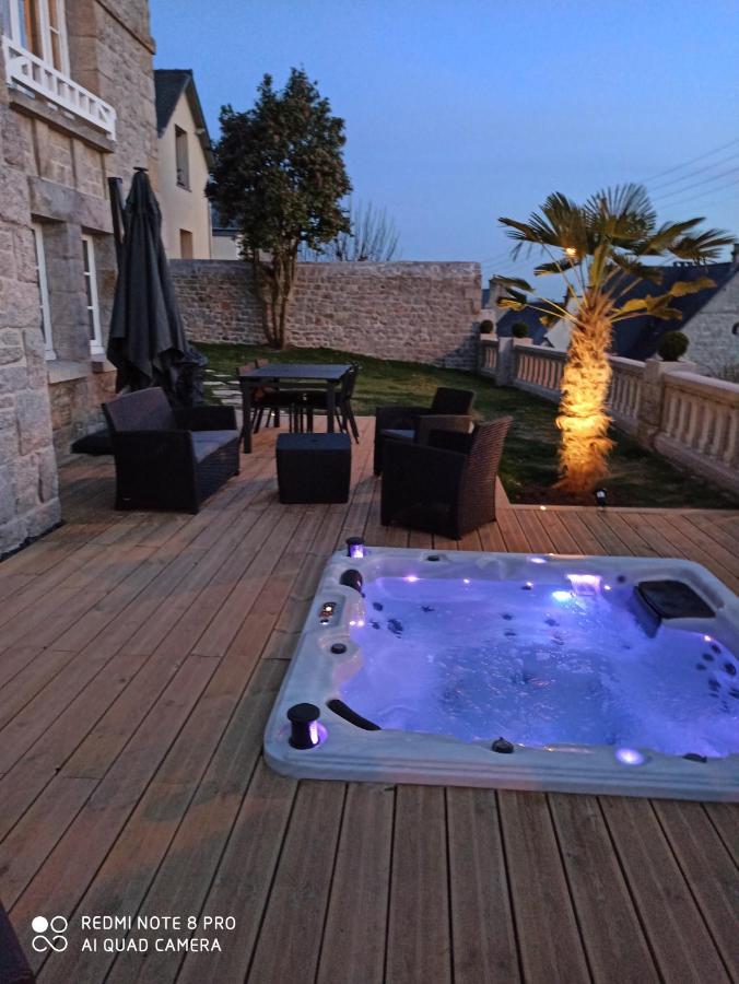 Luxueuse Villa Au Pied Du Chateau Dinan Exterior foto
